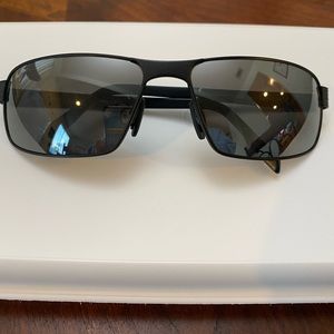 Maui Jim Mens Polarized Sunglasses